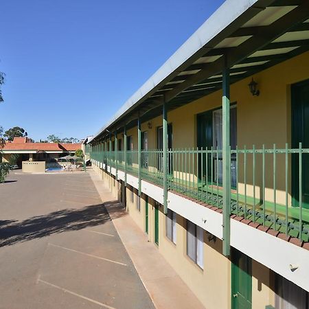 The Tower Hotel Kalgoorlie Buitenkant foto