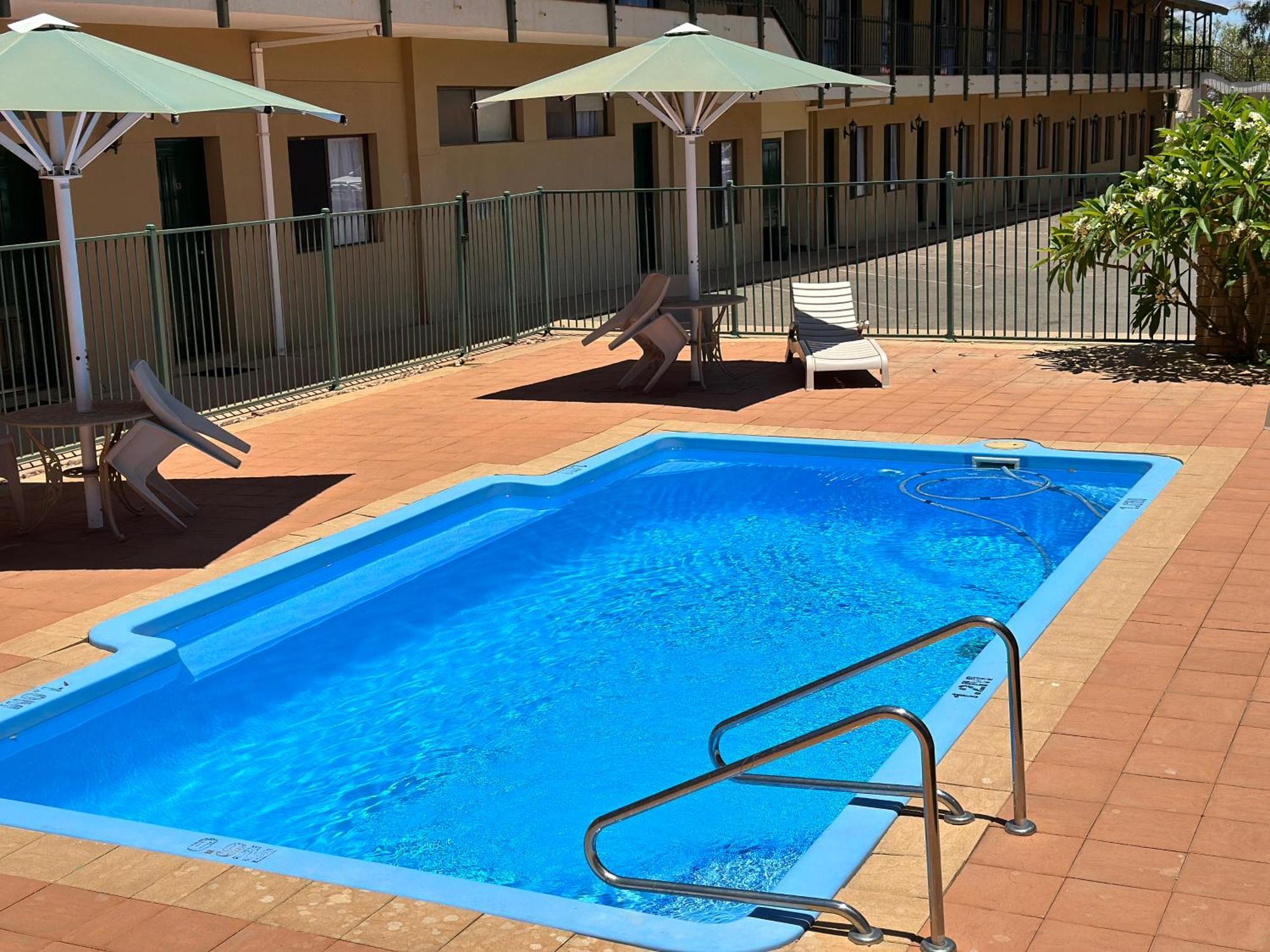 The Tower Hotel Kalgoorlie Buitenkant foto