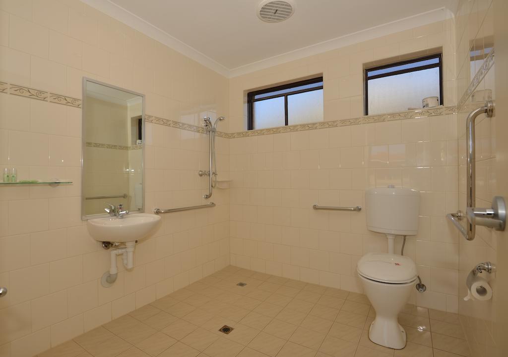The Tower Hotel Kalgoorlie Buitenkant foto