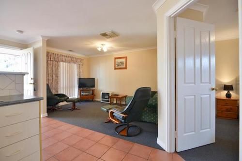 The Tower Hotel Kalgoorlie Buitenkant foto